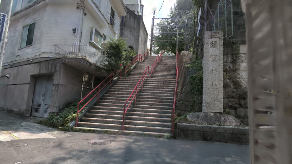 ワールド内の階段を下から撮影した画像